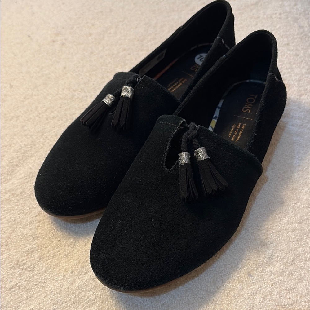 Tom’s Black Suede Kelli Flats with Tassels (10)